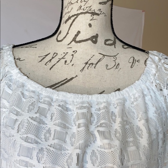 Tacera Sz M White Lacy Angled 3/4 Sleeved Dress - Picture 4 of 7